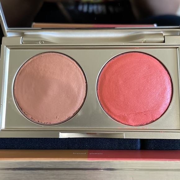 Stila putty blush & bronzer duo - bronzed gladiola - Picture 2 of 7